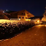 Vronis Waldhaus Adults Only Aparthotel 4*