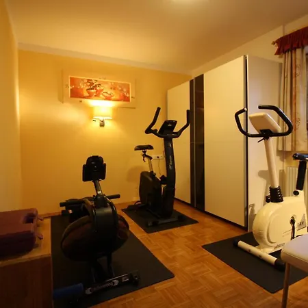 Vronis Waldhaus Adults Only マイヤーホーフェン