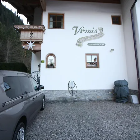 Vronis Waldhaus Adults Only Apart Otel