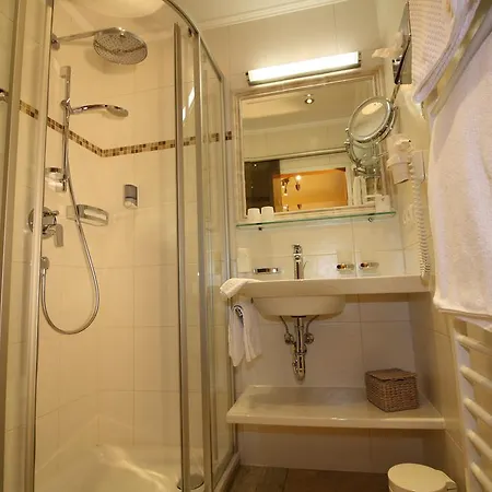 Vronis Waldhaus Adults Only 메이른호픈