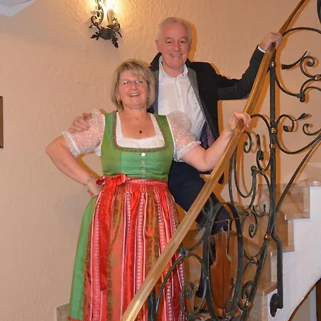 Vronis Waldhaus Adults Only 4*