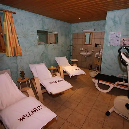 Vronis Waldhaus Adults Only 4*