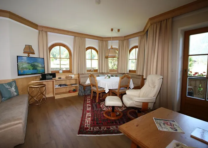 Vronis Waldhaus Adults Only Aparthotel 4*