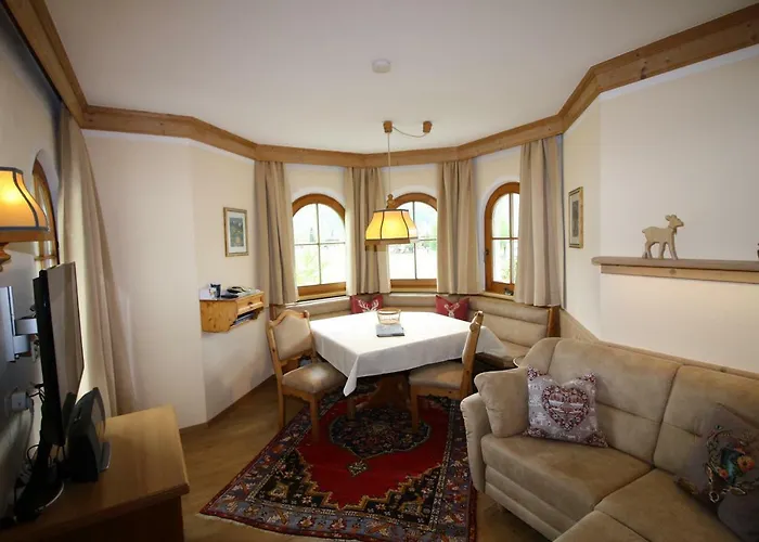 Apart-hotel Vronis Waldhaus Adults Only